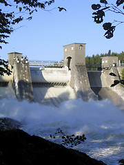 Image showing Floodgates open