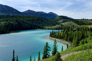 Image showing Emerald lake