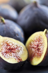 Image showing Sliced figs