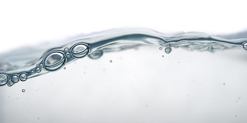 Image showing wave and bubbles