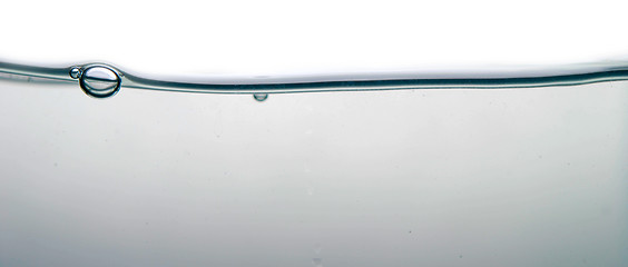 Image showing wave and bubbles