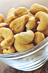 Image showing Cashew nuts in glass bowl