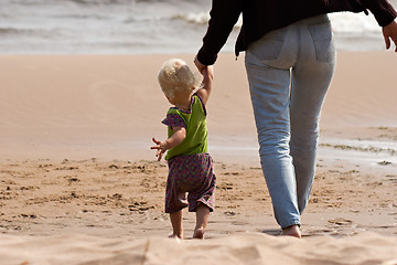 Image showing mother and child