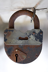 Image showing rusty lock