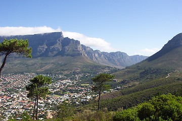 Image showing table mountain from lion's head