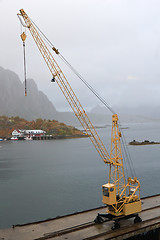 Image showing ship-building crane