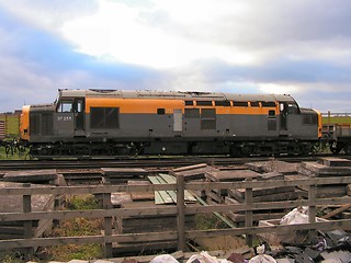 Image showing Train in yard