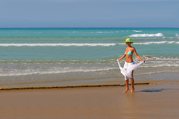 Image showing Pretty blonde in bikini