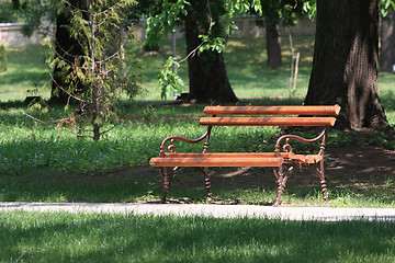 Image showing Alley in the park