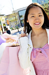Image showing Asian woman shopping