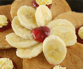 Image showing Sliced Banana With Jam