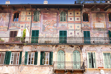 Image showing Mazzanti house in Piazza delle Erbe in Verona