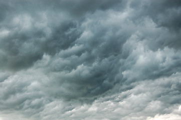 Image showing dark gray dramatic sky