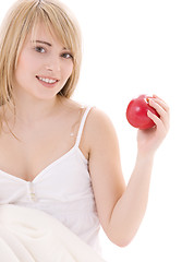 Image showing red apple