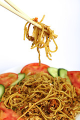 Image showing chinese chicken chilli and garlic noodles