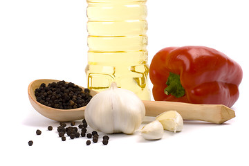 Image showing paprika, garlic, black pepper and oil 