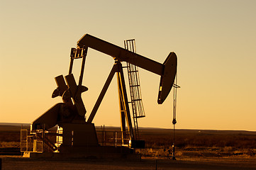 Image showing Oil Pump