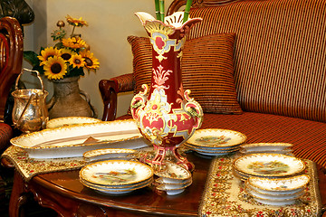 Image showing Vase and plates