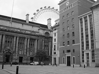 Image showing The millieum wheel london city