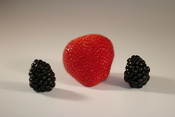 Image showing Strawberry Blackberry