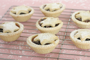 Image showing Fruity mince pies