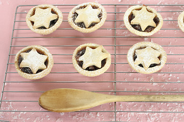 Image showing Sweet fruit pies