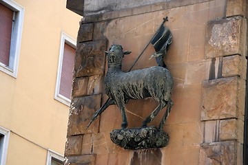 Image showing Lamb on a wall