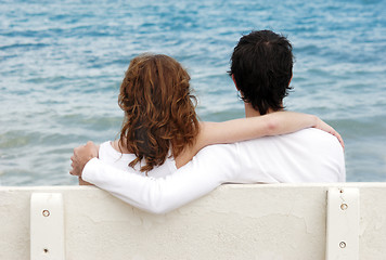 Image showing couple by the sea