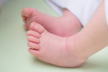 Image showing foots of infant