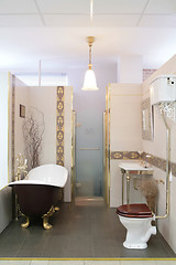 Image showing luxurious bathroom