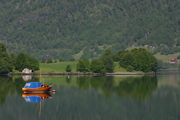 Image showing Wodden boat