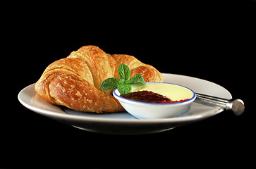 Image showing Croissant With Jam 3