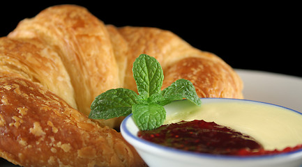 Image showing Croissant With Jam 4