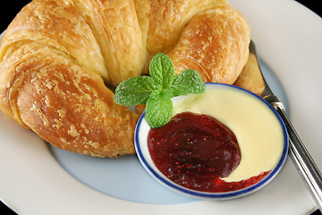 Image showing Croissant With Jam