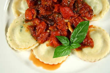 Image showing Chicken And Spinach Ravioli