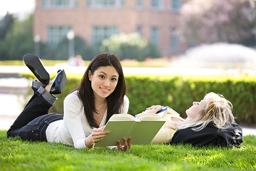 Image showing Studying college students