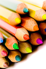 Image showing color pencils