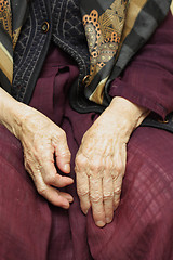 Image showing Old woman hands