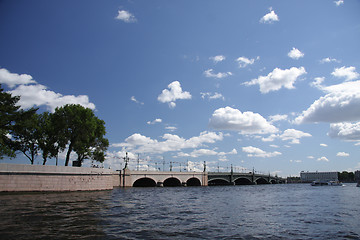 Image showing Troitski bridge from fortress side