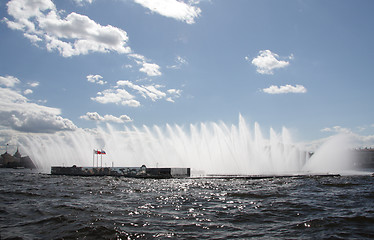 Image showing Fountains in Neva