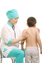 Image showing Pediatrician make diagnostics