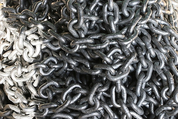 Image showing Silver chain