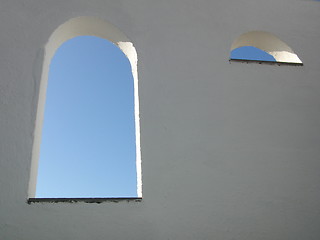 Image showing wall arc two windows