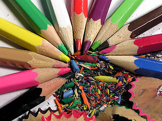 Image showing Crayons