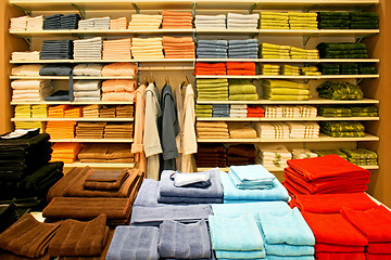 Image showing Towels shelf