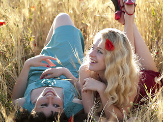 Image showing SIsters in field