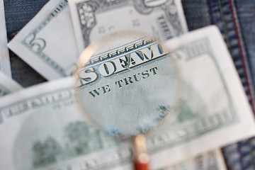 Image showing The back side of the banknote is under a magnifying glass