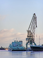 Image showing Winter port with crane