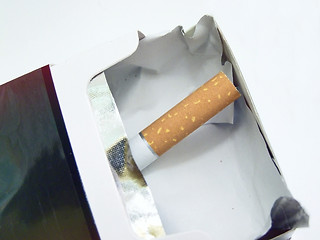 Image showing last cigarette in the pack