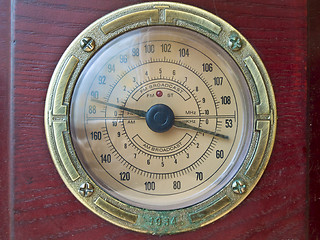 Image showing Old fashioned radio